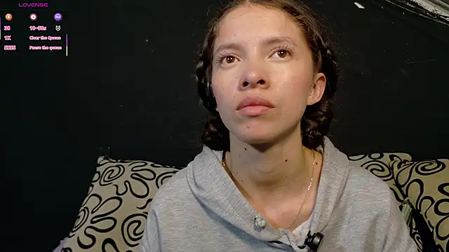 sweetdam12 online show from October 2025 08:20:01 PM