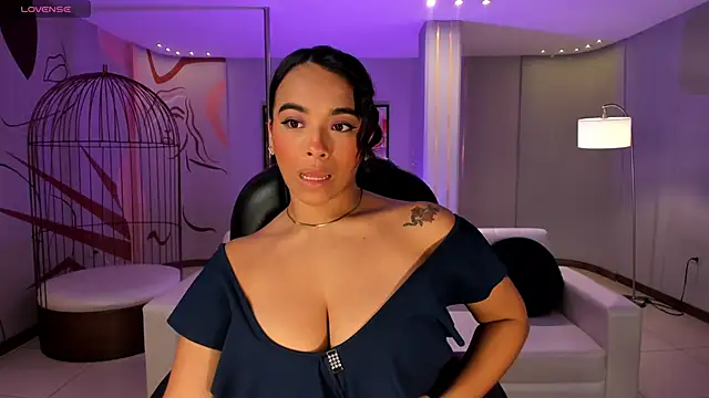 CarlaSmithX online show from October 2025 02:34:02 AM