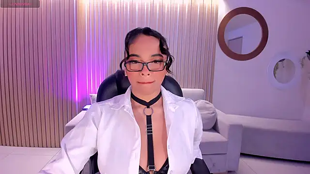CarlaSmithX online show from October 2025 12:02:01 PM