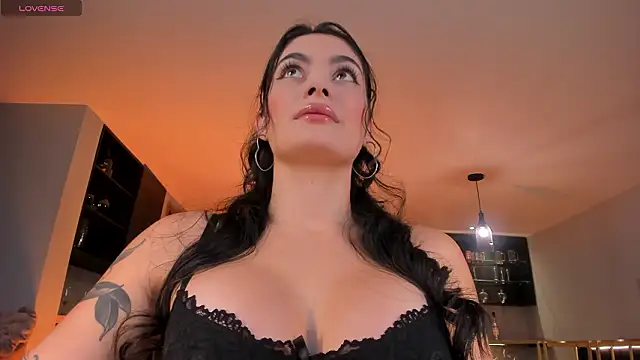 GiaFerrara online show from March 2026 07:47:01 PM