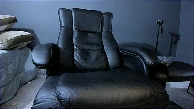 Brock hurn1 online show from February 2026 12:07:02 AM