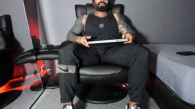 Brock hurn1 online show from December 2025 11:10:01 PM