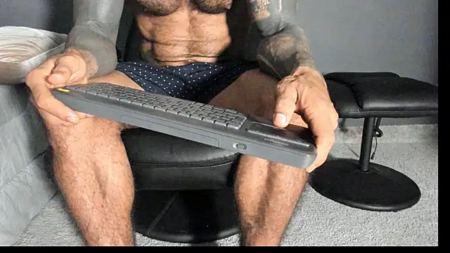 Brock hurn1 online show from November 2025 12:47:01 AM