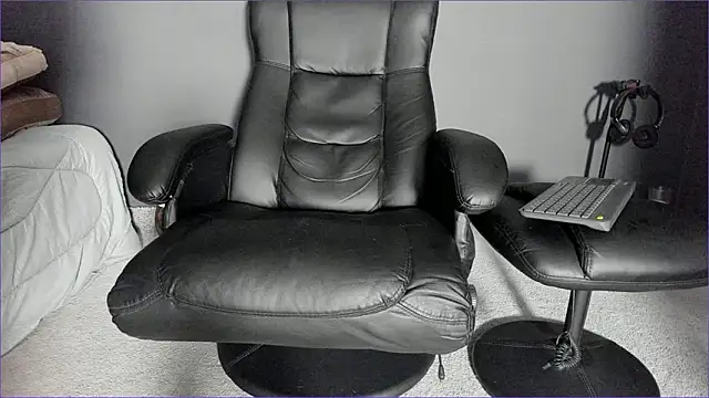 Brock hurn1 online show from February 2026 12:32:01 AM