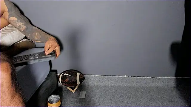 Brock hurn1 online show from March 2026 02:06:01 PM