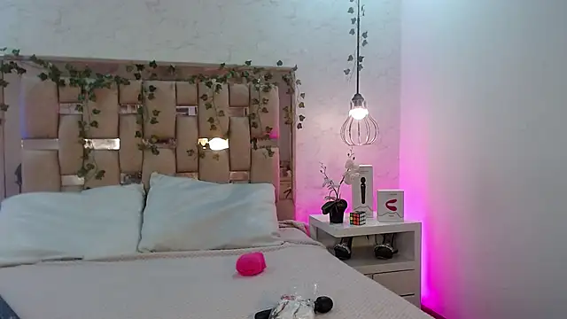 Snapshot of GigiVolkova chatting on November 2025 03:51:01 AM GigiVolkova online show from November 2025 03:51:01 AM