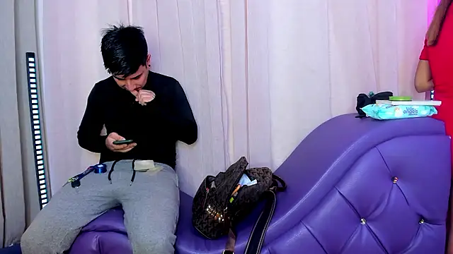 Yourslust  online show from March 2026 07:39:02 PM