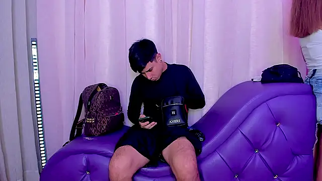 Yourslust  online show from February 2026 08:07:01 PM