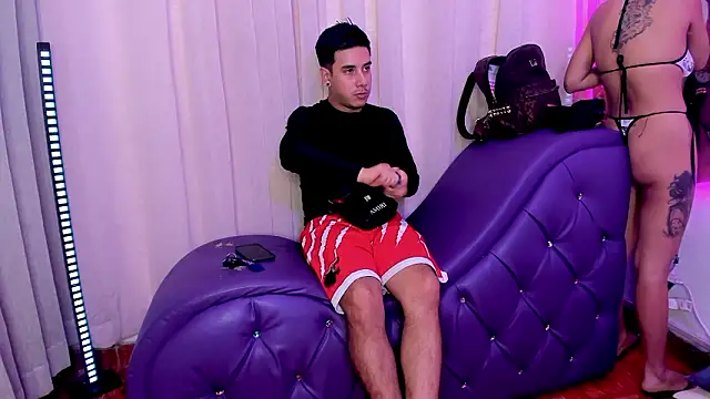 Yourslust  online show from March 2026 08:05:01 PM