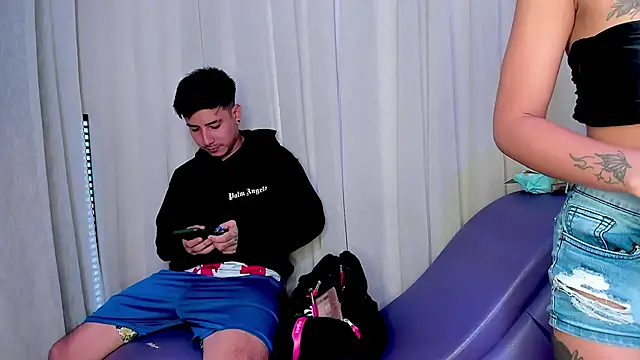 Yourslust  online show from January 2026 07:50:02 PM