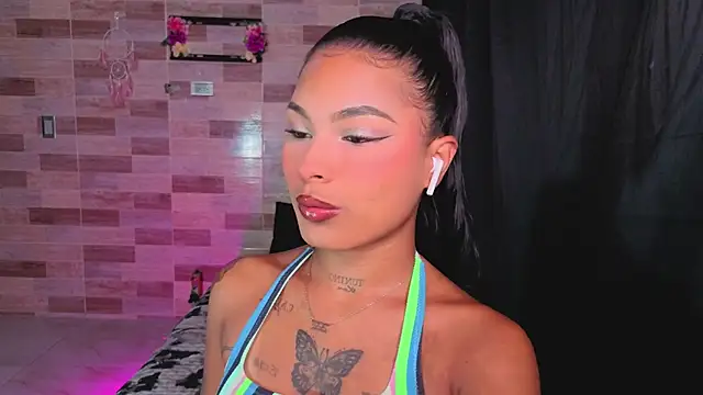 Dolcee zoe online show from April 2026 11:11:02 PM