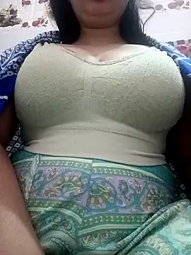 Snapshot of cute-mahek chatting on November 2025 12:31:01 AM cute-mahek online show from November 2025 12:31:01 AM