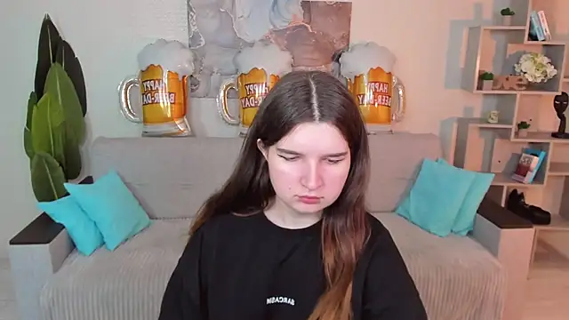 BonneyLove online show from September 2025 05:30:01 PM