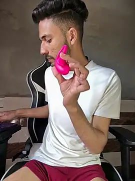 AjaxStar online show from March 2026 05:00:01 AM