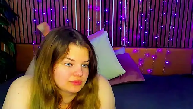 LittleNicole69 online show from June 2026 09:51:01 AM