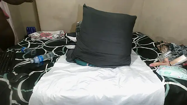 WetwetPussy31 online show from February 2025 10:15:02 PM