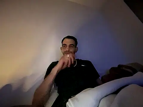 Rebeu313 online show from September 2025 05:14:02 AM