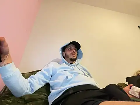 Rebeu313 online show from March 2026 08:48:01 PM