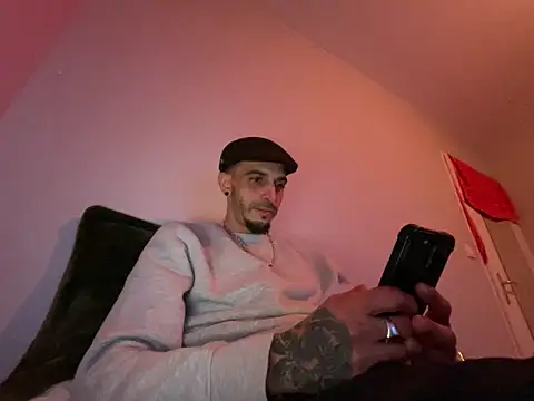 Rebeu313 online show from March 2026 09:36:01 PM