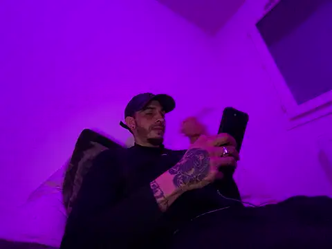 Rebeu313 online show from January 2026 10:16:02 PM