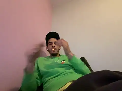 Rebeu313 online show from February 2026 09:16:01 PM