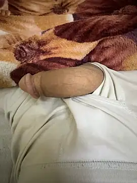 Snapshot of hamed-697 chatting on February 2025 08:37:01 PM hamed-697 online show from February 2025 08:37:01 PM