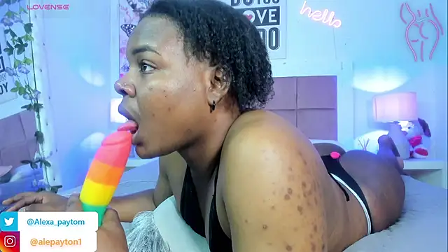 Alexa paytom1 online show from March 2025 12:08:01 AM