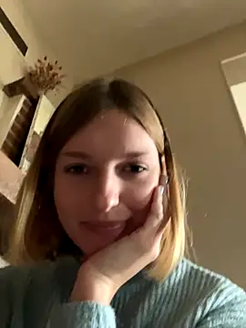 vilaineblonde online show from October 2025 01:43:02 PM