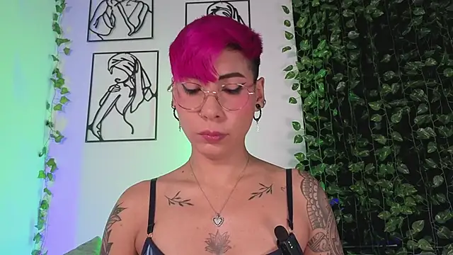 MiaMorgan  online show from January 2026 01:26:01 PM