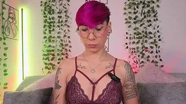 MiaMorgan  online show from April 2026 02:10:01 PM