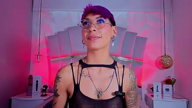 Snapshot of MiaMorgan_ chatting on September 2025 04:07:01 PM MiaMorgan online show from September 2025 04:07:01 PM