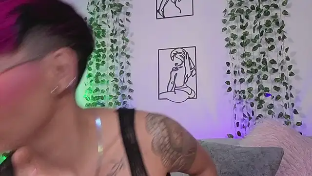 MiaMorgan  online show from April 2026 02:01:05 PM