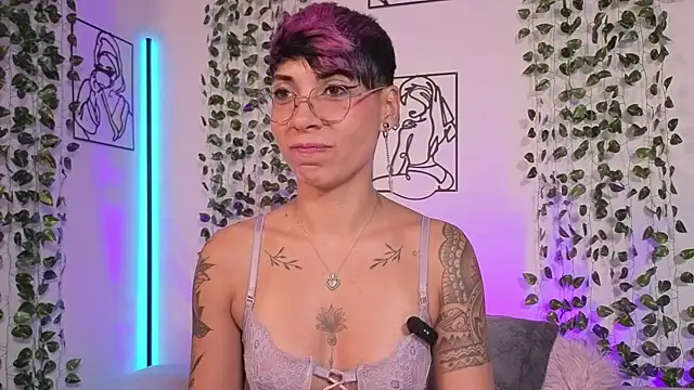 Snapshot of MiaMorgan_ chatting on June 2026 02:55:01 PM MiaMorgan online show from June 2026 02:55:01 PM
