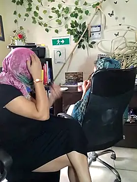 NAJWA-ARAB online show from March 2025 05:29:01 PM