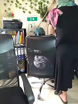 NAJWA-ARAB online show from January 2025 05:53:01 PM