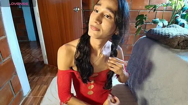 Snapshot of skyyfoxpraga chatting on June 2026 08:03:02 PM skyyfoxpraga online show from June 2026 08:03:02 PM