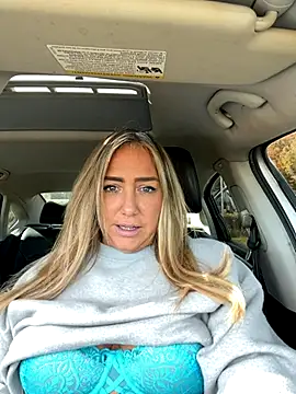 sunshinekisses online show from October 2025 05:21:02 PM