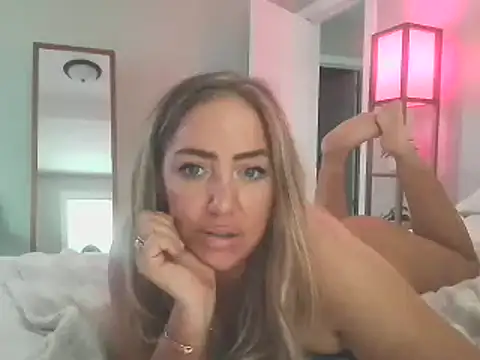 sunshinekisses online show from March 2025 05:17:02 PM