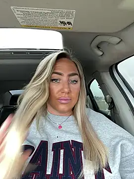 sunshinekisses online show from April 2026 04:30:02 PM