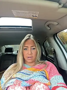 sunshinekisses online show from October 2025 03:22:02 PM