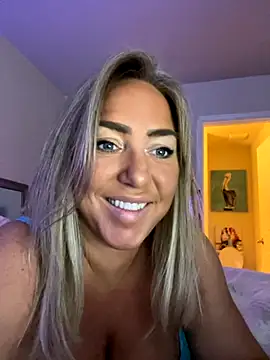 sunshinekisses online show from October 2025 01:30:01 PM