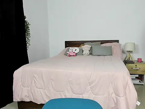 sally smiling online show from February 2026 11:32:01 AM