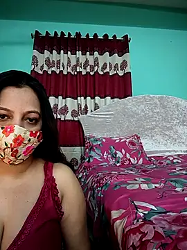 Taniya07 online show from March 2026 06:04:01 PM