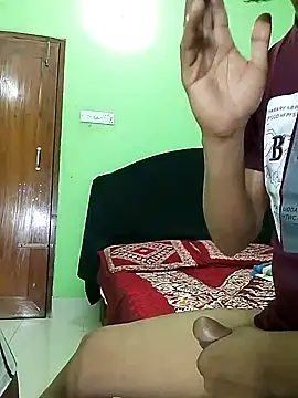 Snapshot of Taniya07 chatting on February 2025 04:43:01 AM Taniya07 online show from February 2025 04:43:01 AM