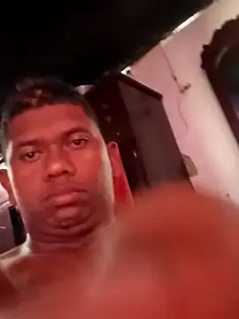 Snapshot of bigghetto1 chatting on March 2025 04:44:02 PM bigghetto1 online show from March 2025 04:44:02 PM