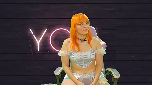 Snapshot of Dolce--Mia---Bianchi__07 chatting on February 2026 11:27:02 PM Dolce--Mia---Bianchi 07 online show from February 2026 11:27:02 PM