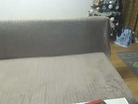Snapshot of AngelAndDevil92 chatting on December 2024 03:44:01 PM AngelAndDevil92 online show from December 2024 03:44:01 PM