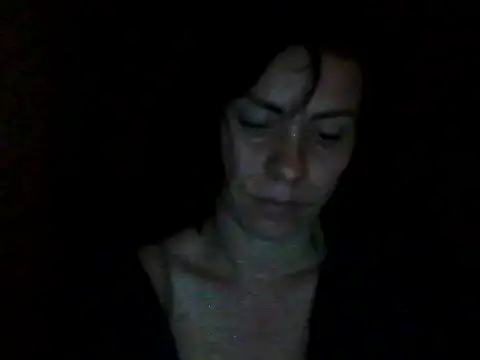 Snapshot of AngelAndDevil92 chatting on October 2025 08:21:01 PM AngelAndDevil92 online show from October 2025 08:21:01 PM