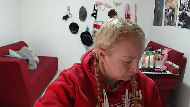 Snapshot of emperabigbootybigass chatting on December 2025 12:16:01 PM emperabigbootybigass online show from December 2025 12:16:01 PM