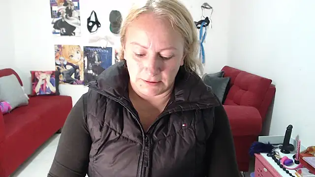 Snapshot of emperabigbootybigass chatting on October 2025 12:28:02 PM emperabigbootybigass online show from October 2025 12:28:02 PM